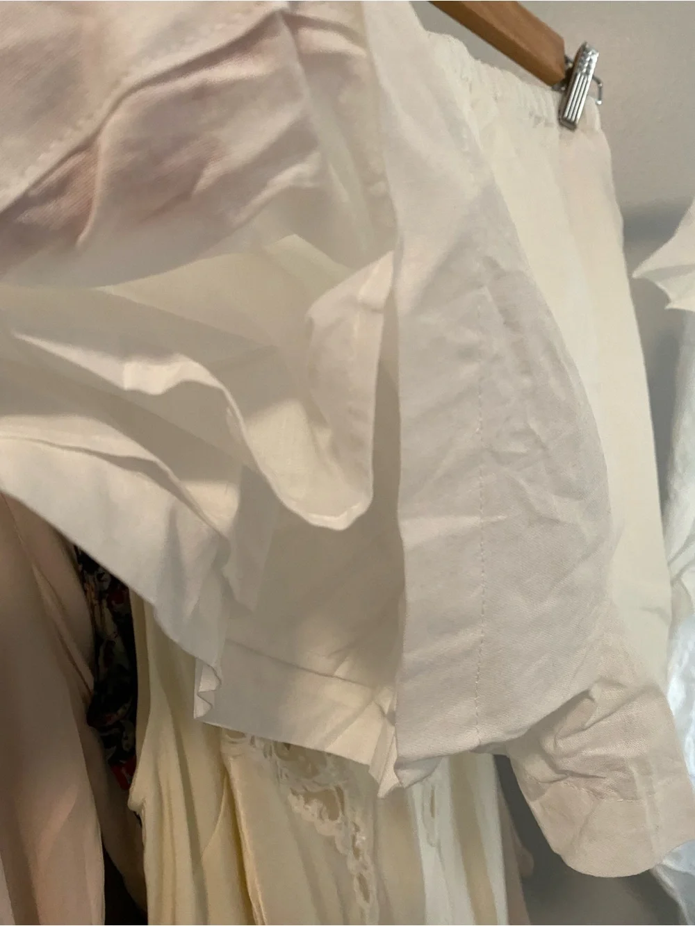 Commense White Ruffled V-Neck Drawstring Blouse Set - Picture 6 of 8
